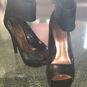 Women Heels!